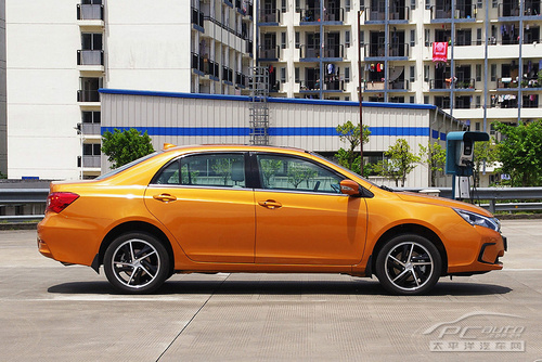 �ȁ��ϡ��ء�