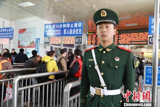 ���\���[���ˡ����侯�ٱ���(zh��)�ڴ_���ؼ��˵�ƽ��