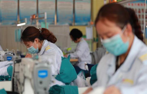 ���DƬ���£���9�����w����������������