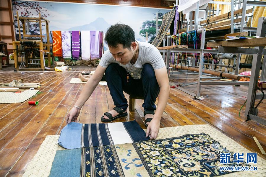 (新華視界)(1)黎錦“繡”才傳承非遺