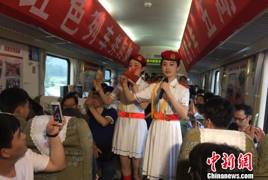 ������ɽֱ�_(d��)��܇(ch��)���_(k��i)��ʮ��������(d��ng)���tɫʥ�ء����ν�(j��ng)��(j��)