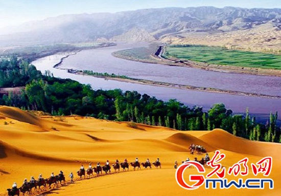 寧夏沙坡頭是國家級沙漠生態(tài)自然保護(hù)區(qū)