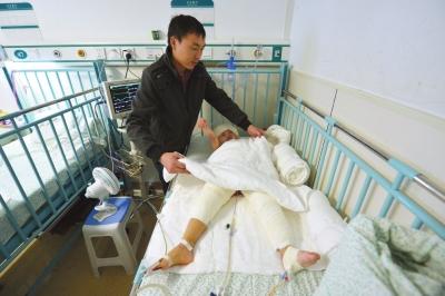 �ӱ�3�qŮͯ���M(j��n)�_ˮ� 3��ֲƤ���g(sh��)����e��