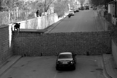 ��ί��(hu��)��3�׸߉��M���R·�����ȷ����^·���D��