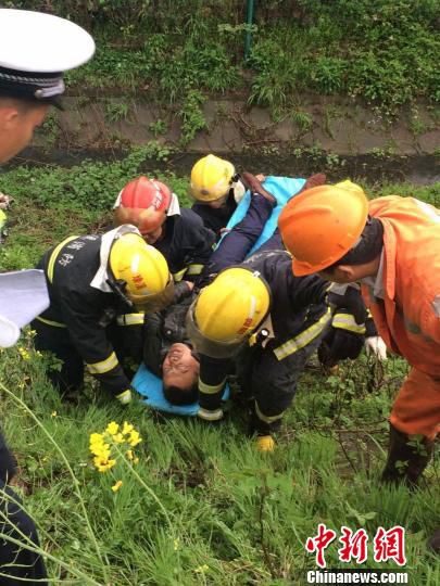 G25�L(zh��ng)�����������һ���܇��܇15���܂����D��