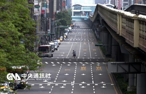 ���f(w��n)��39̖(h��o)�������؅^(q��)܊��(li��n)�Ϸ�������(x��)4��18���������_(t��i)���е�7�h���e�У�����(x��)����(sh��)ʩ30������_(t��i)���������硱�n����Ƭ