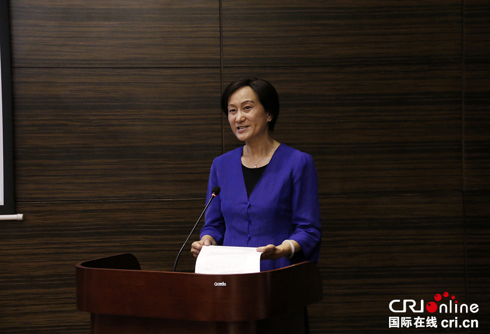 �DƬĬ�J(r��n)��(bi��o)�}