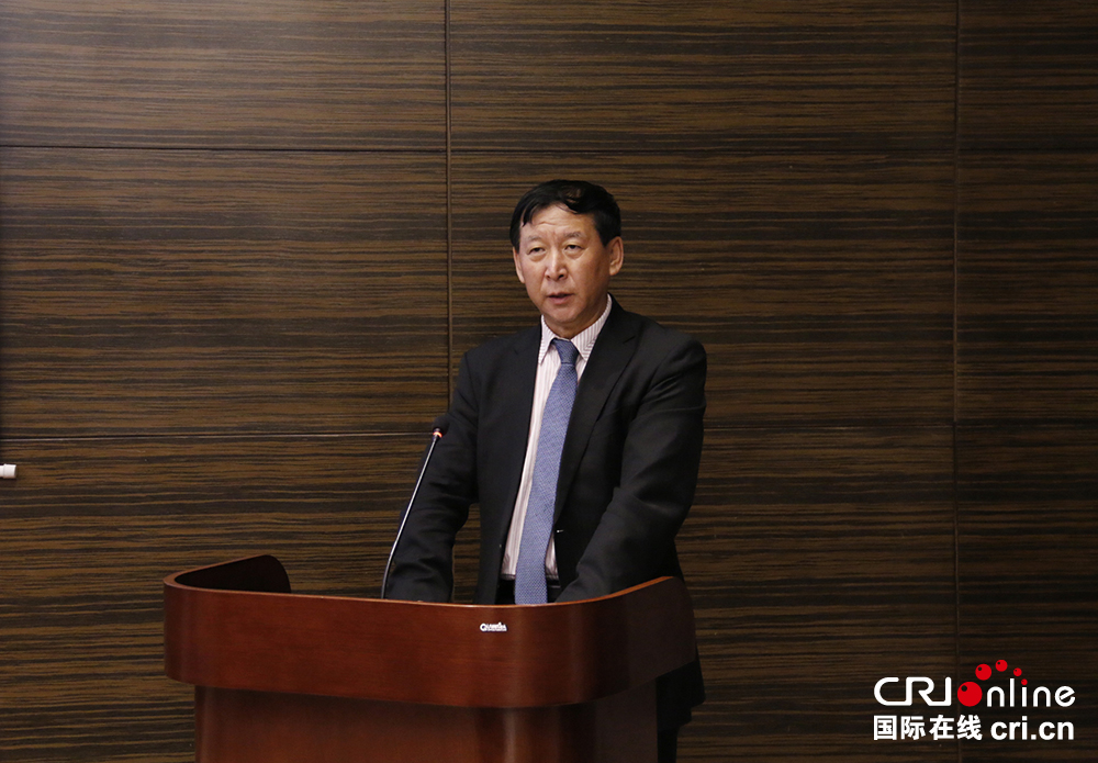 �DƬĬ�J(r��n)��(bi��o)�}