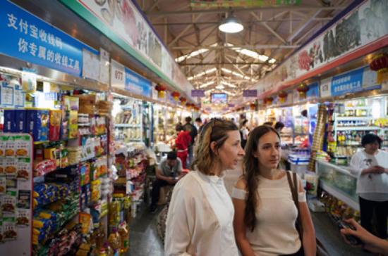 5��8��������Դ���Ј������Ե���Sandra Saewert�����c����һ����Ј���