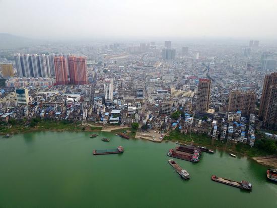 ӛ�ߺ��ĵďV���M�h�h�����ڵؙM���(zh��n)��4��13�Քz)�� ���A��ӛ�� ���A �z